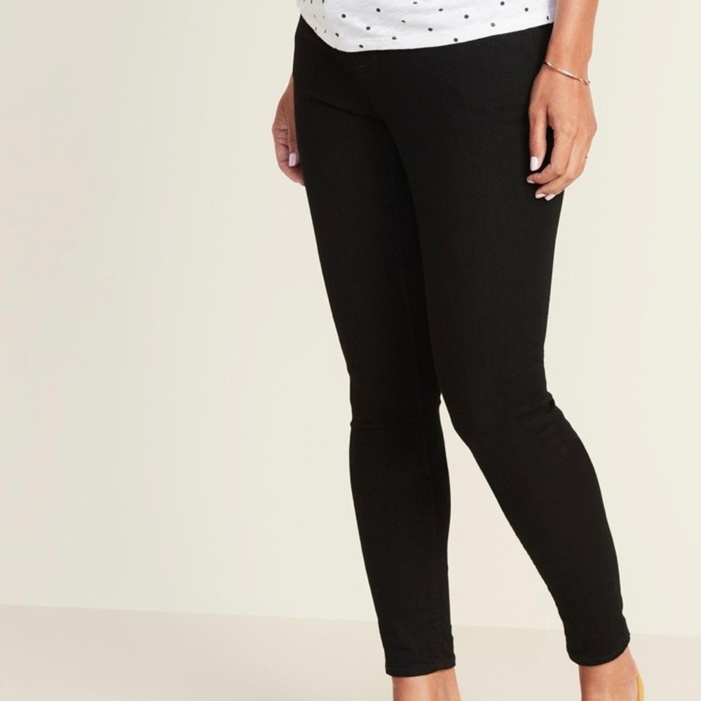 Old Navy maternity full panel rockstar jeans long